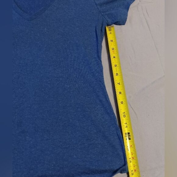 Wetseal Ladies Tee - Size: XL  (0398) - Picture 3 of 7